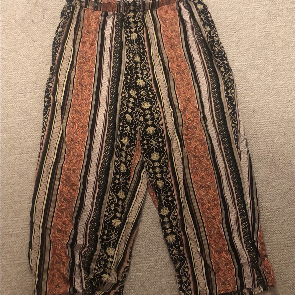 Boho crop flowy pants